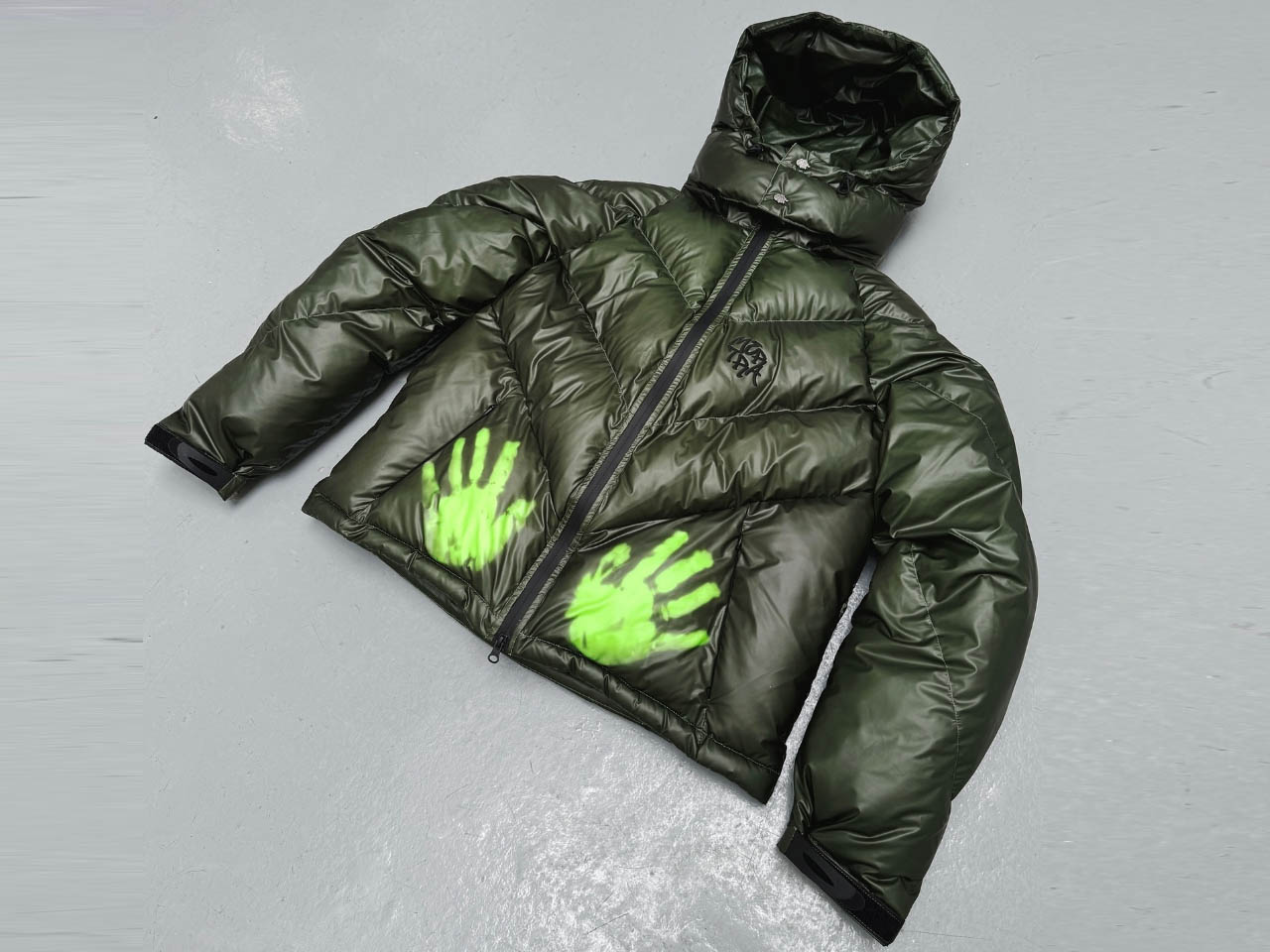 LLLangblinko Heat-Reactive Color-Shift Puffer Jacket